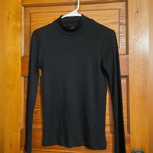Ribbed mock neck